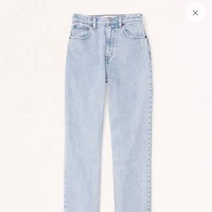 Ultra High Rise 90s Straight Jean